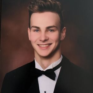 Meet your Posher, Luke